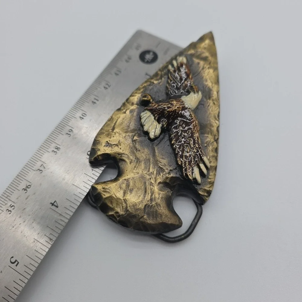 Vintage 1991 American Eagle on‎ Native American Arrow Head Metal Heavy Colored